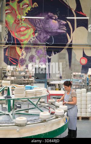 France, Haute Vienne, Limoges, Ateliers Arquié labeled Living Heritage Company, porcelain factory workshop Stock Photo