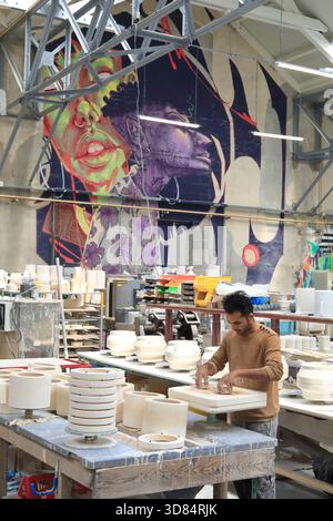 France, Haute Vienne, Limoges, Ateliers Arquié labeled Living Heritage Company, porcelain factory workshop Stock Photo