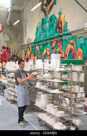 France, Haute Vienne, Limoges, Ateliers Arquié labeled Living Heritage Company, porcelain factory workshop Stock Photo