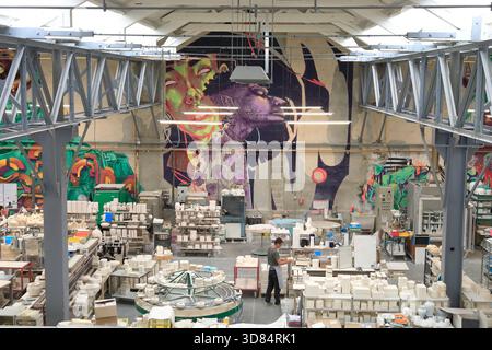 France, Haute Vienne, Limoges, Ateliers Arquié labeled Living Heritage Company, porcelain factory workshop Stock Photo