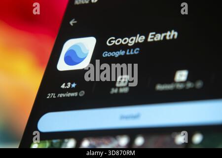 Google Earth app on Google Play Store website displayed on Huawei Y6 ...