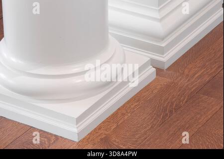White column detail at floor residential home, Philadelphia USA Stock Photo