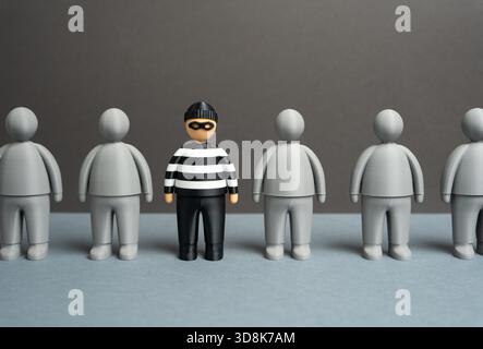 Find the culprit among all suspects. Analytical monitoring systems and AI-powered analysis. Digital investigation, data analytics, and crime detection. Cybersecurity artificial intelligence Stock Photo