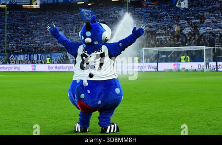 L. to R. Mascot Dino Hermann (HSV Hamburg), Mascot Leo (Copenhagen ...