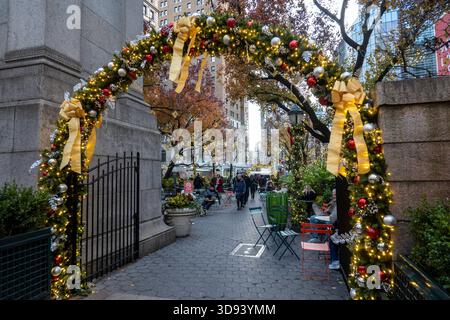 Harold Square, Park is festively decorated for the holidays, 2025, New York City, United States Stock Photo