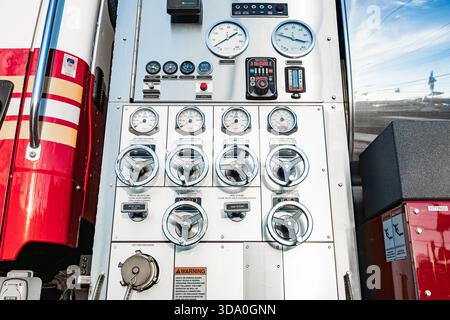 Fdny Color Code Valve Fdny fire engine pump panel with control valves and gauges Stock Photo ...