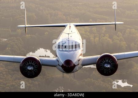Lockheed Model 12 Cockpit Lockheed Electra cockpit Stock Photo - Alamy