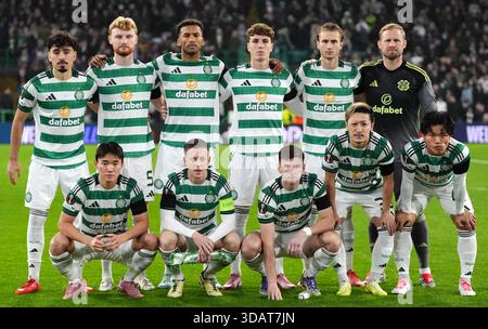 Celtic players, back row from left, Sebastian Tounekti, Liam Scales, Auston Trusty, Arne Engels, Benjamin Nygren, goalkeeper Kasper Schmeichel, front row from left, Yang Hyun-Jun, Callum McGregor, Kieran Tierney, Daizen Maeda, Reo Hatate line up before the UEFA Europa League match at Celtic Park, Glasgow. Picture date: Thursday December 11, 2025. Stock Photo