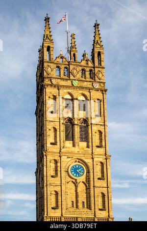 The Collegiate Church tower of St Mary is a Church of England parish church in Warwick, Warwickshire, Stock Photo
