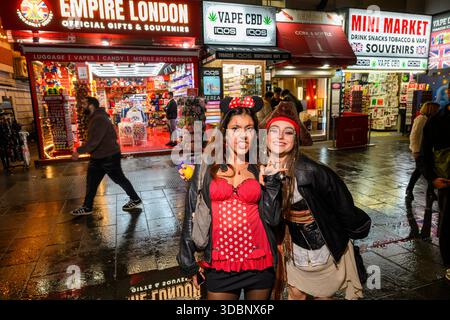 elfbar elfa master akku Lost Mary Halloween Costume Vape Party
