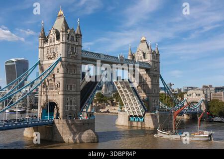 England, London, Tower Bridge Stock Photo