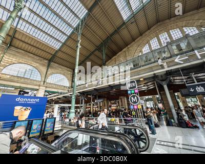 Paris Rer Inside RER underground platform at Gare du Nord railway station, Paris, France ...