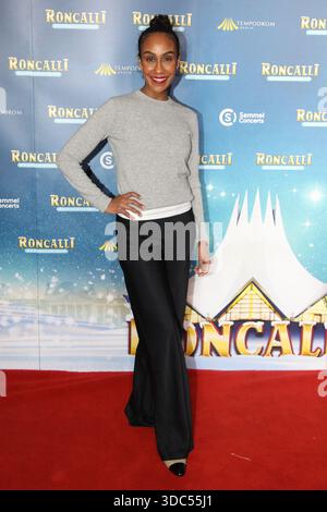 Hadnet Tesfai bei der Premiere der HBO Max-Serie A Knight of the Seven ...