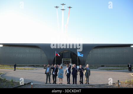 antiago, Chile – December 22, 2025: President Gabriel Boric inaugurated the National Space Center (CEN) at Los Cerrillos Air Base. This 5,800 m² complex, the country's first aerospace HUB, aims for technological sovereignty by manufacturing national satellites in a specialized "Clean Room." The facility integrates a mission control center and a supercomputer using AI to process critical data for mining and climate monitoring, acting as a bridge between the State, academia, and industry for both civil and defense purposes. Photo: Aton Chile/ UNAR AGENCY/ ALAMY NEWS Stock Photo