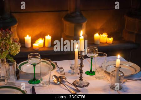 French traditionnal Christmas table with vintage setting Stock Photo