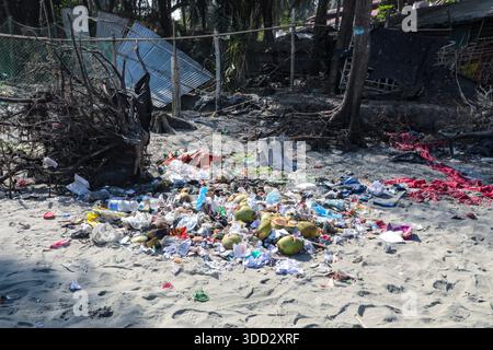 People use plastic and throw it away everywhere, causing harm to the environment, Saint martin, Cox;s Bazar, Bangladesh. Stock Photo