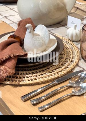 Modern Fall Table Setting with Brown Napkin Stock Photo