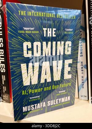London, UK - December 12, 2025: A revealing study on artificial intelligence shaping power and the future of society and governance. The Coming Wave b Stock Photo