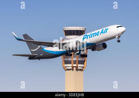 amazon-prime-air-boeing-767-