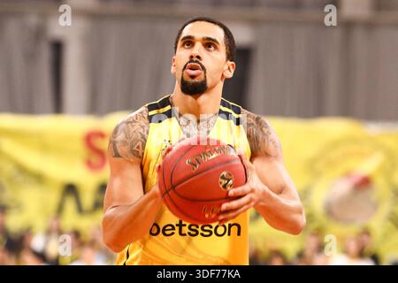 Elijah Mitrou-Long (Aris Thessaloniki, #00), Elijah Mitrou-Long (Aris ...