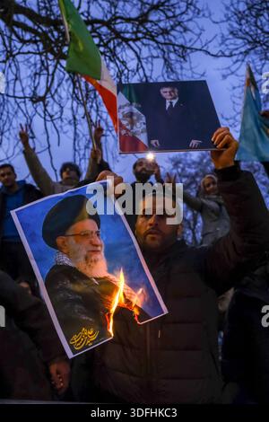 London, UK. 12th January, 2026. Hundreds from the Iranian community gathered opposite the Iranian Embassy in Kensington in a continuation of protests calling for regime change. The protests in Iran initially began with a traders' strike in Tehran on the 28th December as the currencies value plunged against the US dollar, and quickly spread across the country demanding an end to the clerical rule. The goverment is currently imposing a digital blackout, with concerns it is being used to violently quash dissent. Credit: Eleventh Hour Photography/Alamy Live News Stock Photo