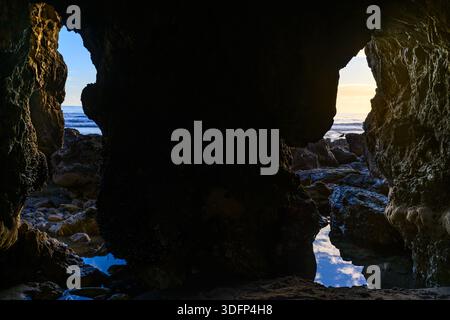 Sunset at popular El Matador Beach in Malibu Stock Photo