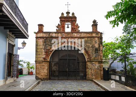 Capilla Del Cristo Chapel Old San Juan Puerto Rico Stock Photo - Alamy