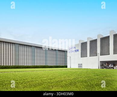 3d rendering data center building exterior against blue sky Stock Photo