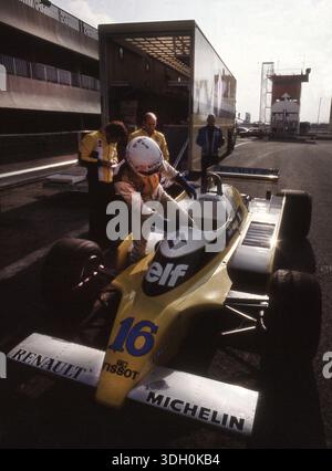 Renault F1 team testing at Paul Richard curcuit France in 1980