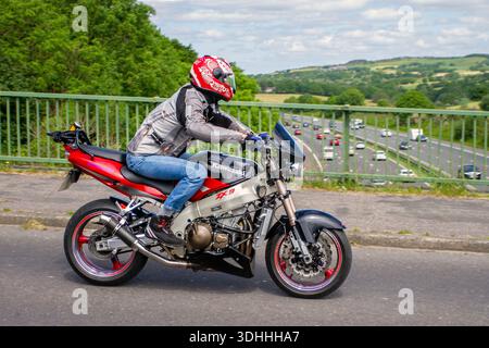 2002-red-kawasaki-zx900-e2-