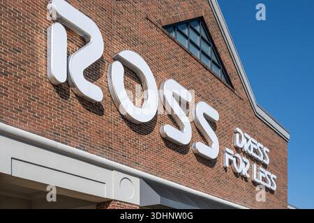 A Ross Dress for Less store in Manteca California USA Stock Photo - Alamy A Ross Dress for Less store in Manteca California USA Stock Photo - Alamy