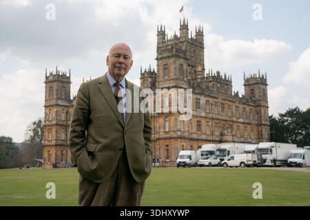 DOWNTON ABBEY: A NEW ERA (2022) SOPHIE MCSHERA LESLEY NICOL SIMON ...