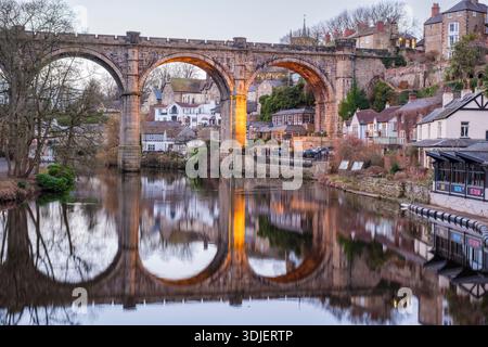 Knaresborough viaduct over the river Nidd, North Yorkshire Stock Photo