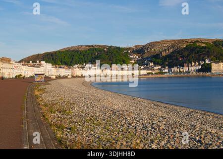 Llandudno Promenade and Beach, Llandudno, North Wales, United Kingdom Stock Photo