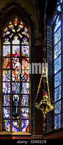 Art Nouveau window by StanisNaw WyspiaNsk, Franciscan church, 1249, Krakow, Poland Stock Photo