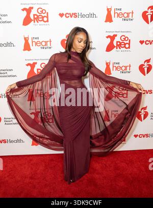 aha red dress American Heart Association's Red Dress Collection Fundraiser Photos