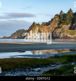 USA, Oregon, Newport, Yaquina Head rocks on Oregon Coast Stock Photo