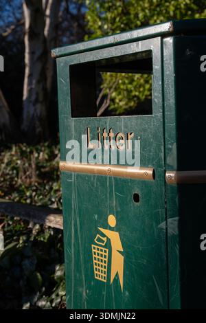 Litter bin in Kelsey Park, a public park in Beckenham, Kent, UK. Stock Photo