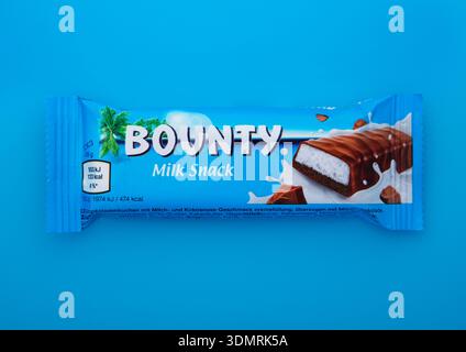 LONDON, UK - FEBRUARY  01, 2025: Bounty coconut breakfast milk snack bar on blue. Stock Photo