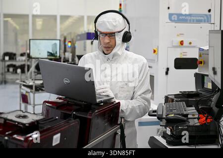 Illustration picture shows the inauguration of the NanoIC pilot line at ...