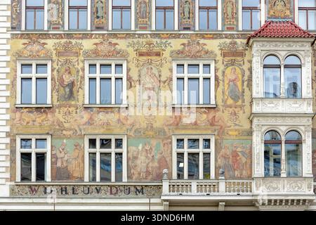Czech Republic, Bohemia, Prague, historical center listed as World Heritage by UNESCO, Staré Mesto district, facade of the Wiehluv Dum (Wiehl house) built between 1894 and 1896 after the plans of architect Antonin Wiehl for himself in Art Nouveau neo renaissance style, murals on the facade made by Josef Fanta and Mikolas Ales, located Vaclavske Namesty (Vaclavske square) Stock Photo