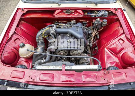 Tuned turbo car engine in Lada vehicle Stock Photo - Alamy