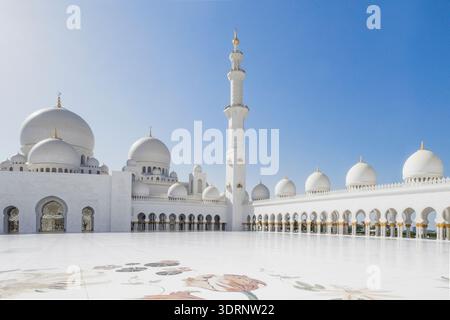 Emirates - VAR, Abu Dhabi - Sheikh Zayed Grand Mosque Stock Photo