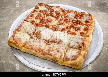 Entire Pizza, Philadelphia USA Stock Photo
