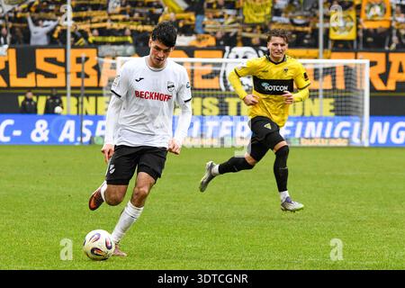 Li Born Vector Fussball 3. Liga 11. Spieltag SC Preussen Muenster - SC Fortuna Koeln ...