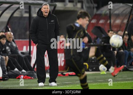 ROTTERDAM - AZ Alkmaar coach Leeroy Echteld during the Vriendenloterij ...