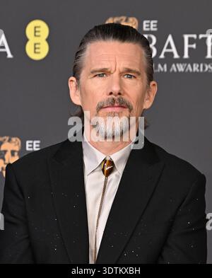 Ethan Hawke Attends The 2026 EE BAFTA Film Awards At The Royal Festival Ethan Hawke Attends The 2026 Ee Bafta Film Awards At The Royal Festival Hall In London England Uk Sunday 22nd February 2026 3dtkxbh 