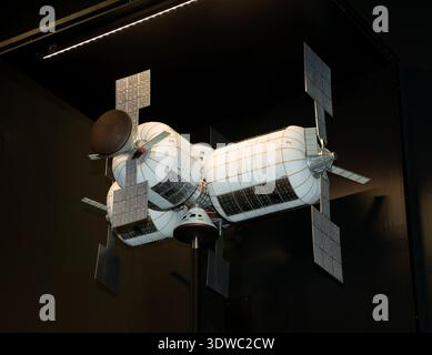 Expandable Space Module Bigelow Aerospace is an American commercial space company founded in ...