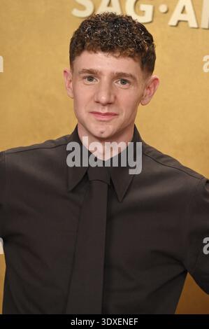 Ca. 01st Mar, 2026. Chris Perfetti at arrivals for The 32nd Annual
