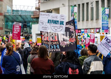 Women and supporters take part in a march in São Paulo against femicide ...